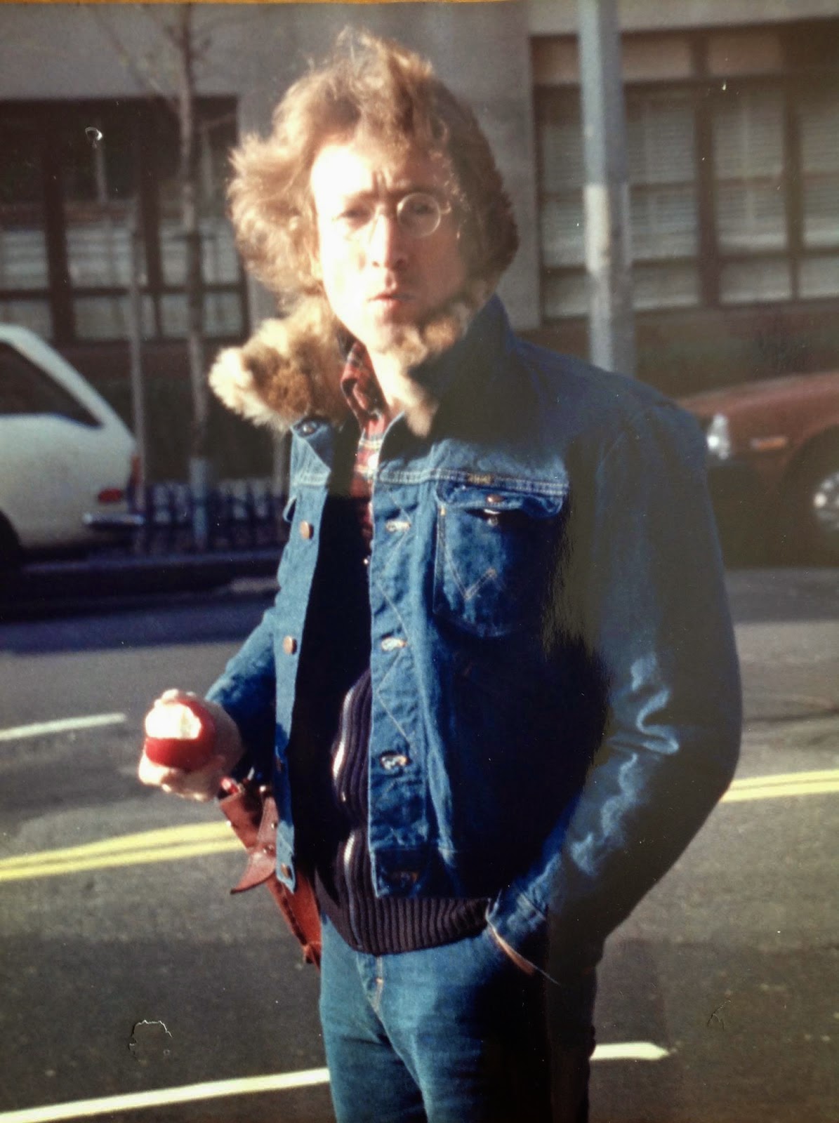 70年代にファンが撮影したジョン・レノンの素晴らしいスナップ写真80枚